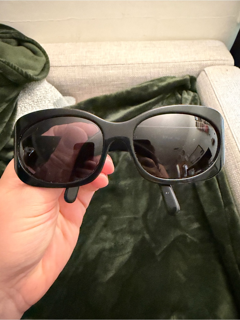 Classic PRADA Black Women's Oversized Sunglasses